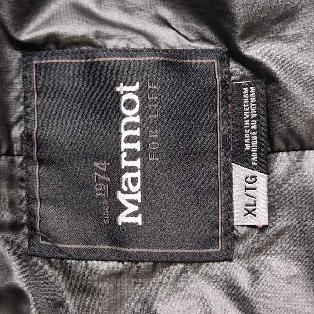 Marmot Hooded Raincoat - Picture 7 of 12